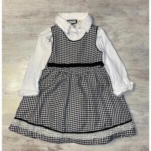 The Children’s Place Beautiful 2 Piece Outfit  Both Size 3T